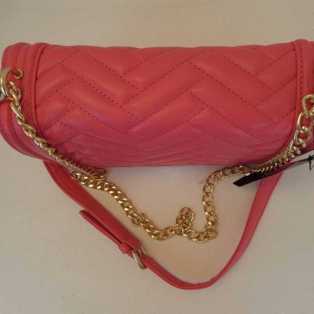 NWT BCBG Paris Quilted Flap Crossbody ❤ - Picture 4 of 8